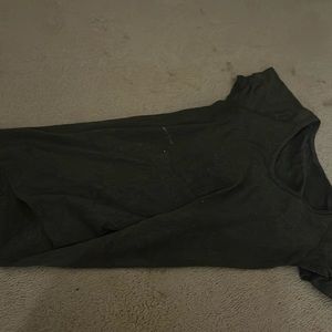 LULULEMON, v cut short sleeve, dark grey